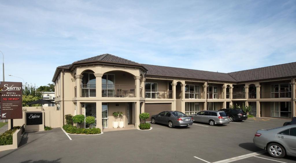 כרייסטצ'רץ' Salerno Motel Apartments מראה חיצוני תמונה Motel in Auckland, New Zealand
